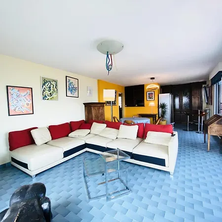 Les Grenadines - Duplex Vue Avec Parking En Sous Sol Mae-2014 *
