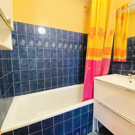 Appartement Les Grenadines - Duplex Vue Avec Parking En Sous Sol Mae-2014 *